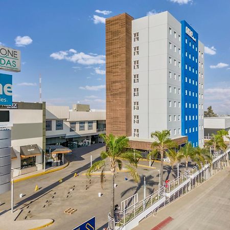 One Guadalajara Periferico Norte Jacotepec Exteriér fotografie